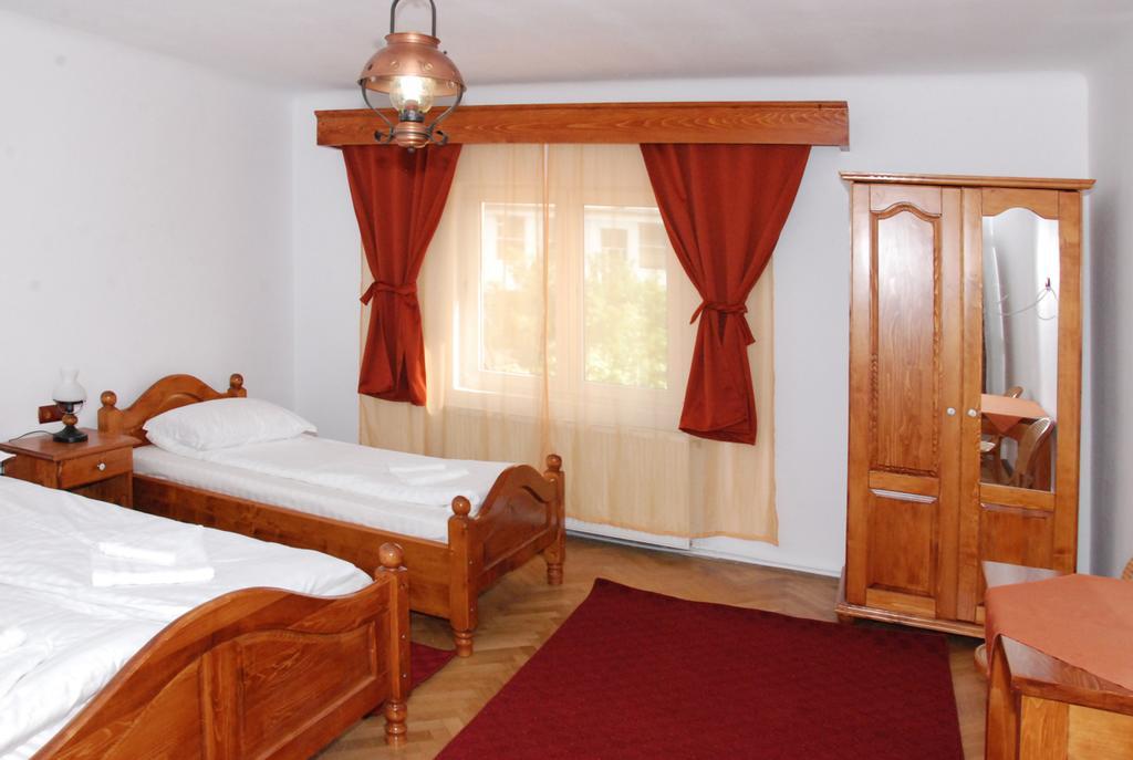 Vila Nicoleta Hotel Sibiu Eksteriør billede
